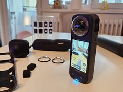 Camera video Insta360 X4 No Drone No Problem